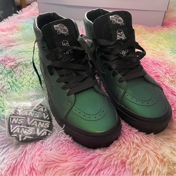 Harry Potter Vans - Picture 2 of 6